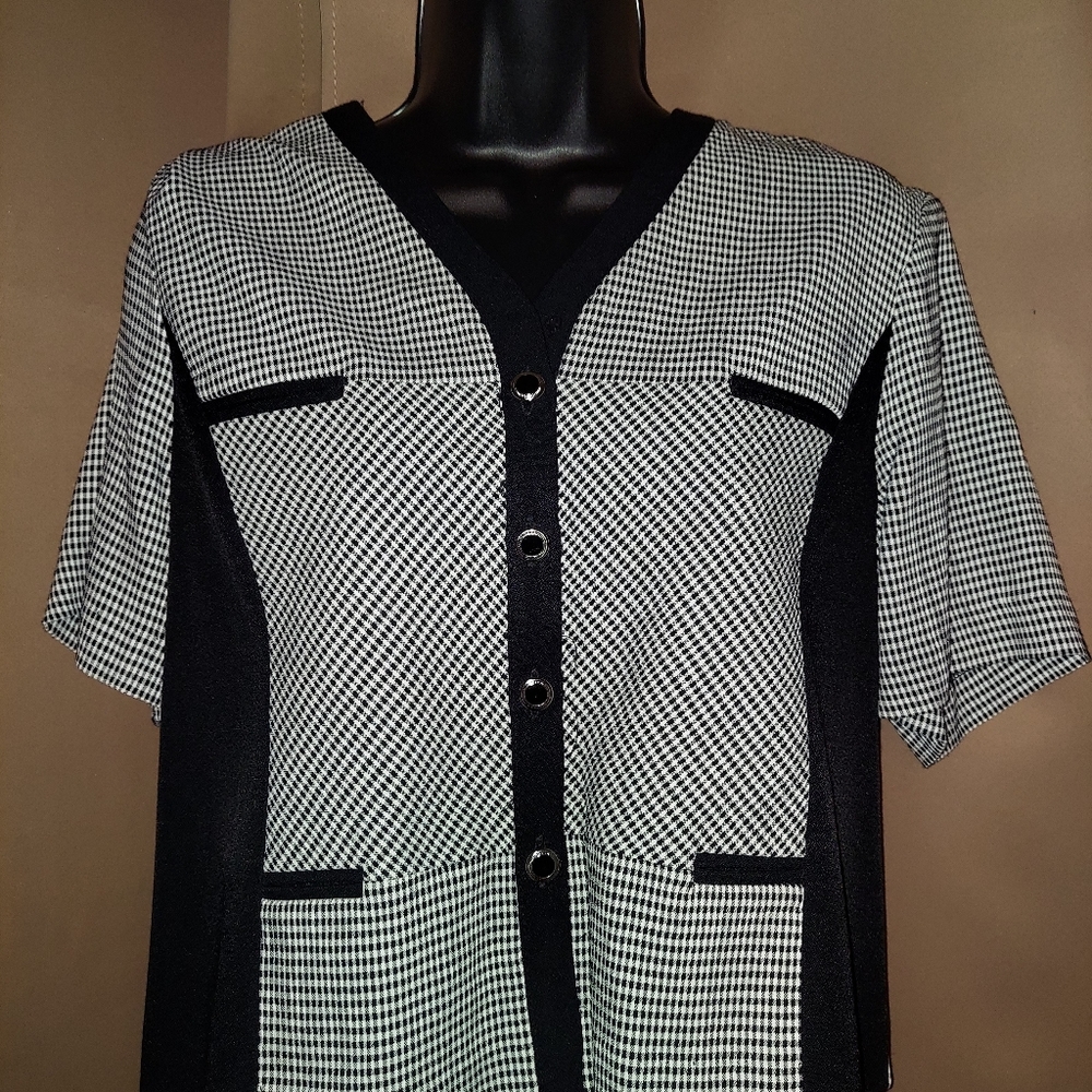 Perceptions Black and off white checkered top